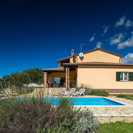 Сasa de vacaciones Pianta *