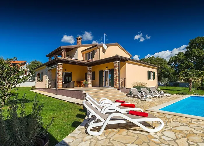 Tatil Evi Pianta Kirmenjak